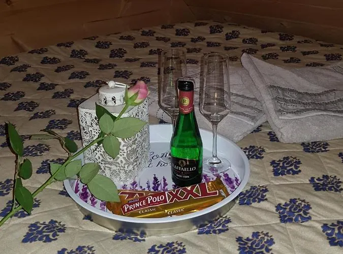 Lily Garden Bed & Breakfast 3*