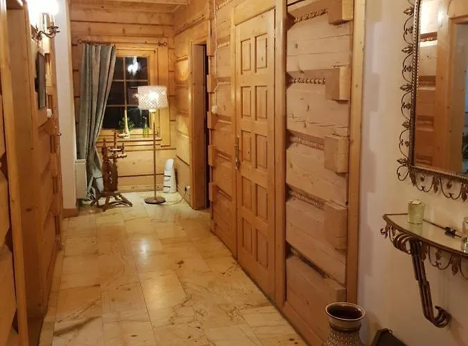 Lily Garden 3* Mizerna