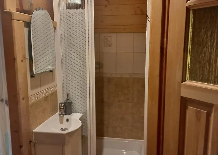 Lily Garden 3* Mizerna