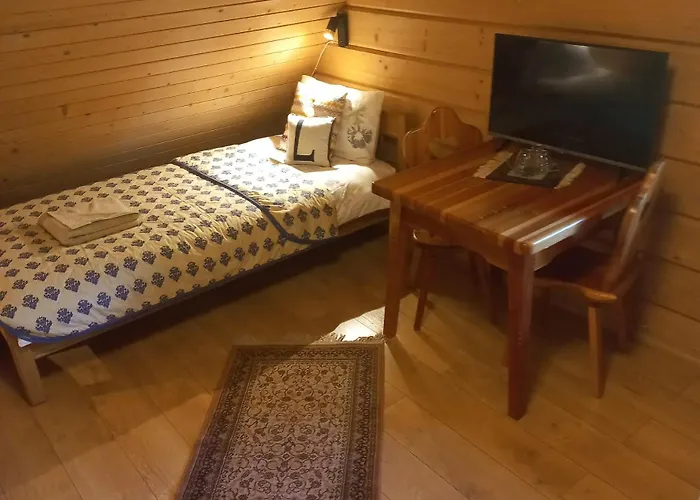 Lily Garden Bed & Breakfast 3*